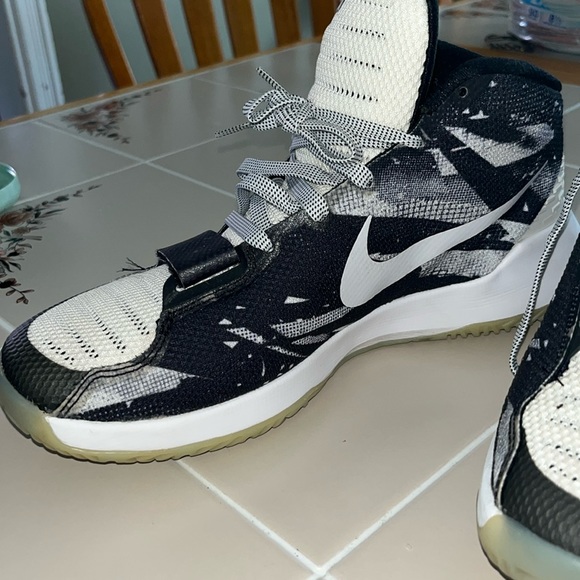 Men’s size 9.5 KD Nike - Picture 2 of 6